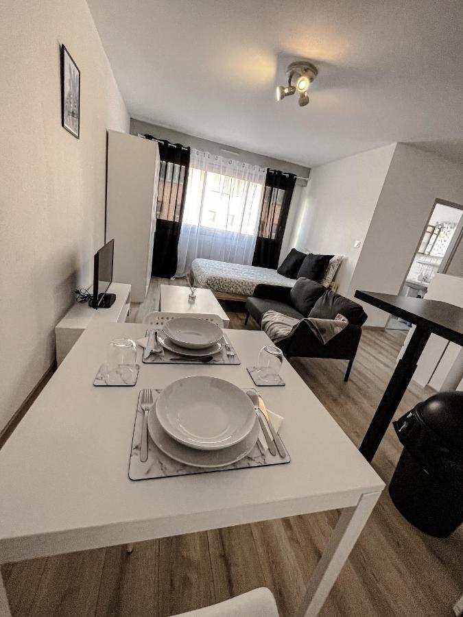 Le Paisible-T1-26M2 Appartement Centre Ville Mulhouse Luaran gambar
